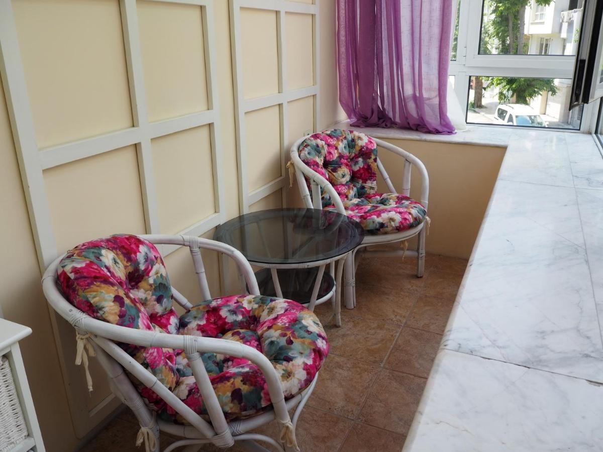 Yoana Apartment Varna Exterior foto